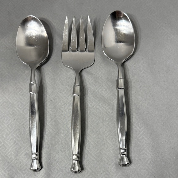 Oneida Act 1 Cube Glossy Stainless Flatware 2 Serving Spoons 1 Meat Fork 3pc Set - Picture 1 of 11